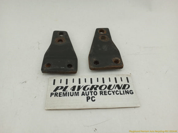 Mitsubishi Delica Pair Of Engine Mount Bracket Plates