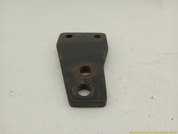 Mitsubishi Delica Pair Of Engine Mount Bracket Plates