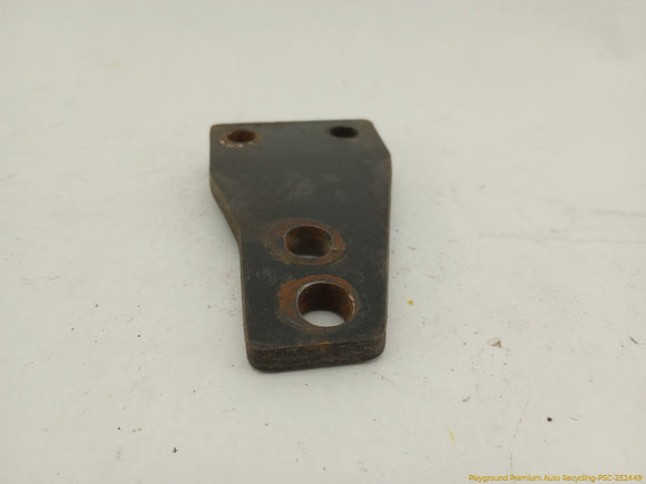 Mitsubishi Delica Pair Of Engine Mount Bracket Plates
