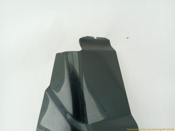 Mitsubishi Delica Pair Of Front Corner Panels
