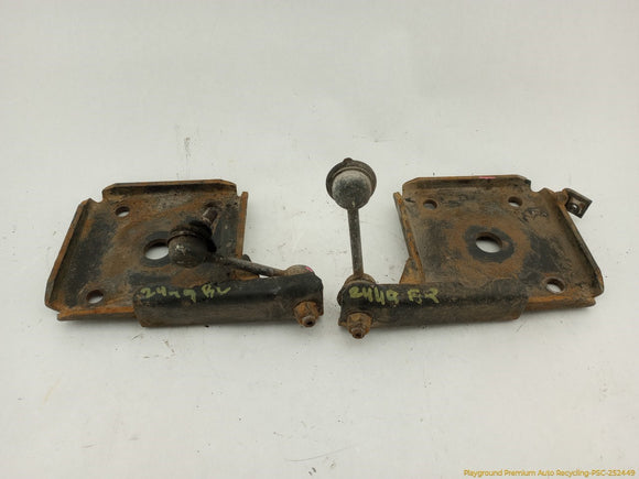 Mitsubishi Delica Pair Of Rear Stabilizer Link With Bolt Plates
