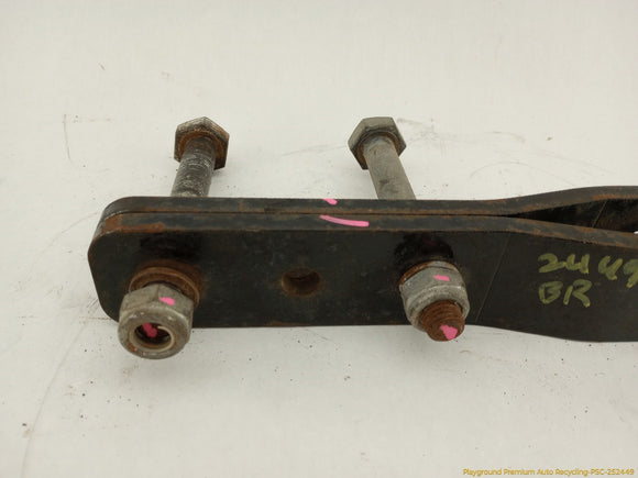 Mitsubishi Delica Pair Of Rear Leaf Spring Shackles