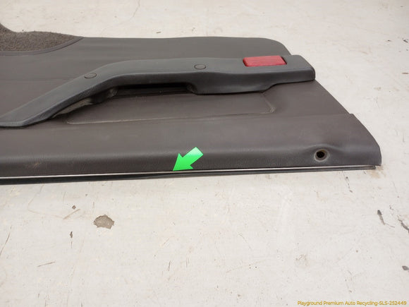 Mitsubishi Delica Pair Of Front Door Trim