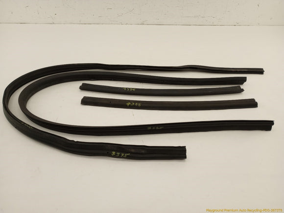 Hummer H2 Engine Bay Seal Weatherstrip