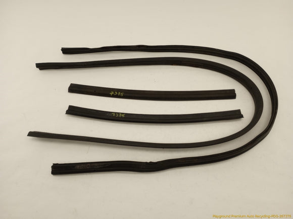 Hummer H2 Engine Bay Seal Weatherstrip