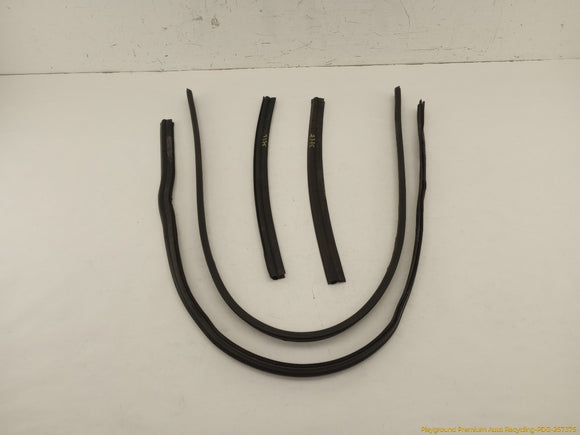 Hummer H2 Engine Bay Seal Weatherstrip