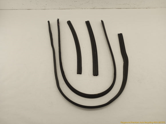 Hummer H2 Engine Bay Seal Weatherstrip
