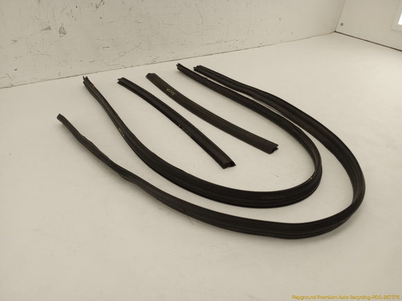 Hummer H2 Engine Bay Seal Weatherstrip