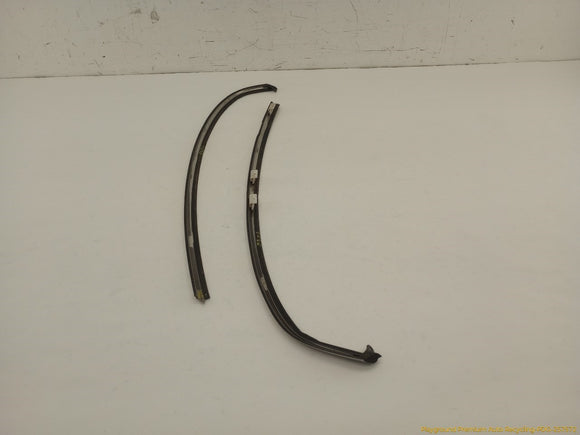 Mini Cooper S Pair Of Rear Exterior Window Sweep Trim