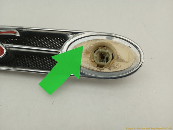 Mini Cooper S Pair Of Front Fender Side Marker Reflectors