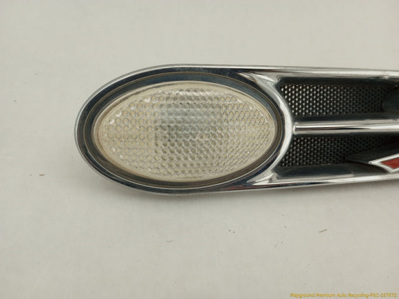 Mini Cooper S Pair Of Front Fender Side Marker Reflectors