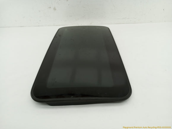 Hyundai Genesis Sunroof Glass