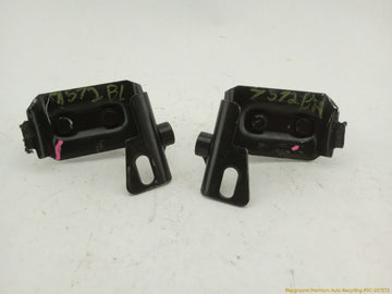 Mini Cooper S Pair Of Rear Seat Mount Catch Brackets - 0
