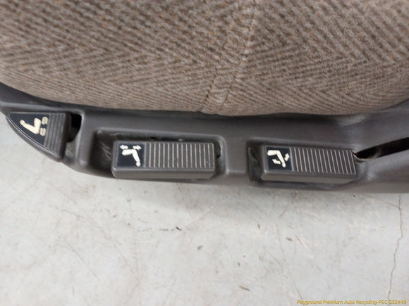 Mitsubishi Delica Pair Of Rear 2nd Row Seats