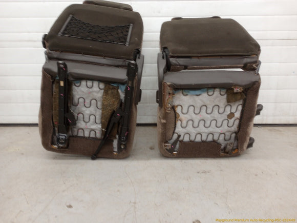 Mitsubishi Delica Pair Of Front Seats