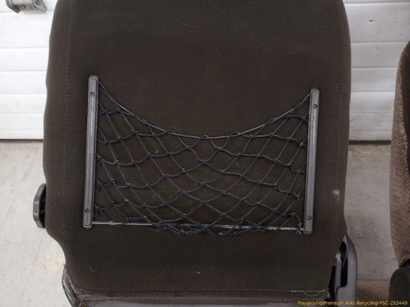 Mitsubishi Delica Pair Of Front Seats