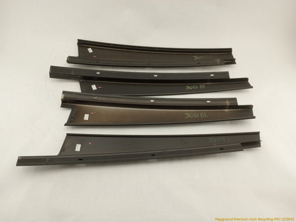 Land Rover Range Rover Set Of Exterior B Pillar Trim