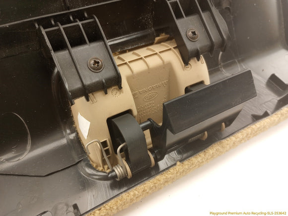 Land Rover Range Rover Pair Of Rear Trunk Side Carpet Cover Trim