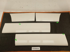 Land Rover Range Rover Set Of Lower Body Side Molding Trim