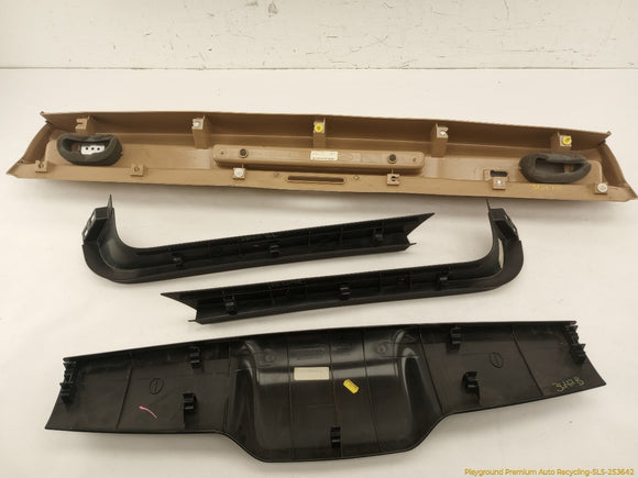 Land Rover Range Rover Set Of Tailgate Trim