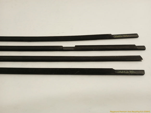Land Rover Range Rover Set Of Exterior Window Sweep Trim