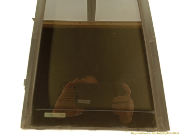 Land Rover Range Rover Passenger Right Rear Door Vent Glass