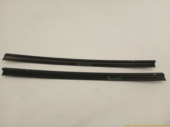 Land Rover Range Rover Set Of Rear Door & Quarter Window Sweep Trim