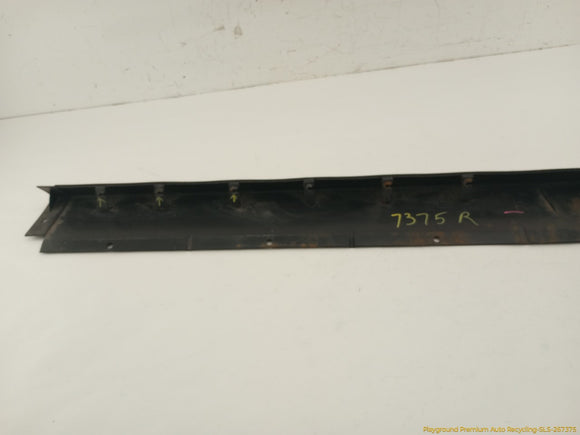 Hummer H2 Passenger Right Rocker Panel Side Skirt