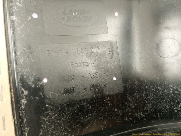 Land Rover Range Rover Pair Of Rear C Pillar Trim