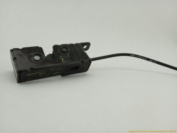 Mini Cooper S Rear Right Tailgate Lock Catch