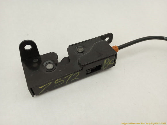 Mini Cooper S Rear Left Tailgate Lock Catch