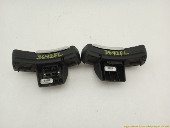 Land Rover Range Rover Pair Of Steering Wheel Switches