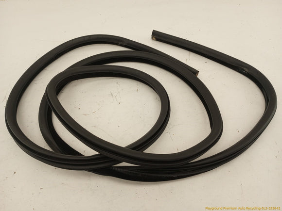 Land Rover Range Rover Set Of Body Closure Seal Weatherstrips