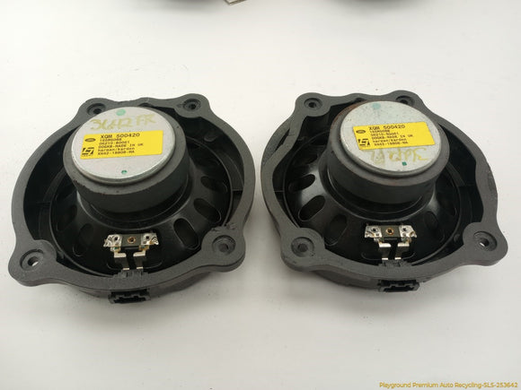 Land Rover Range Rover Set Of Audio Speakers