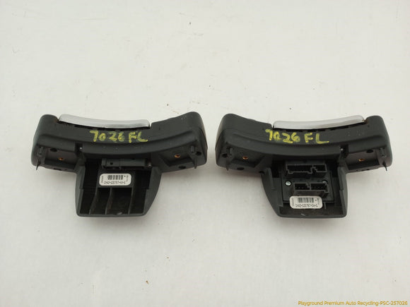 Land Rover Range Rover Pair Of Steering Wheel Switches