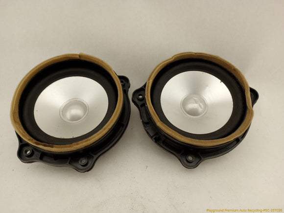 Land Rover Range Rover Set Of Audio Speakers