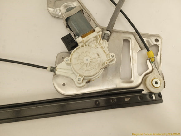 Land Rover Range Rover Passenger Right Front Window Regulator