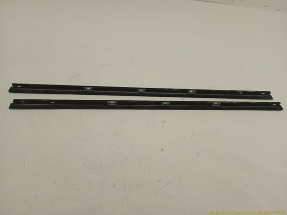 Land Rover Range Rover Set Of Rear Door & Quarter Window Sweep Trim