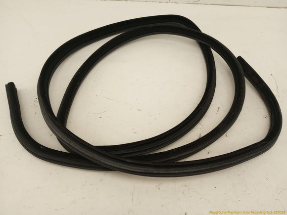 Land Rover Range Rover Set Of Body Closure Seal Weatherstrips