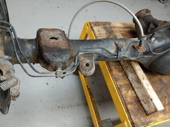 Mitsubishi Delica Rear Axle Assembly