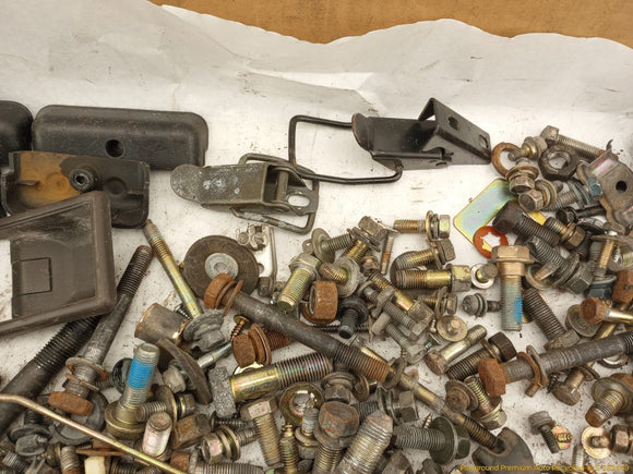 Mitsubishi Delica Dismantling Hardware Fasteners Bolts & Nuts