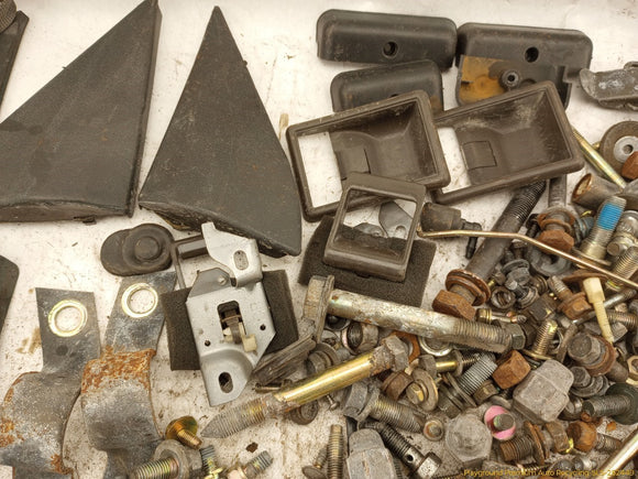 Mitsubishi Delica Dismantling Hardware Fasteners Bolts & Nuts