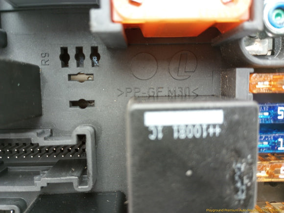 Land Rover Range Rover Rear Right Cabin Fuse Box