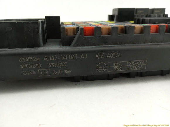 Land Rover Range Rover Front Right Cabin Fuse Box