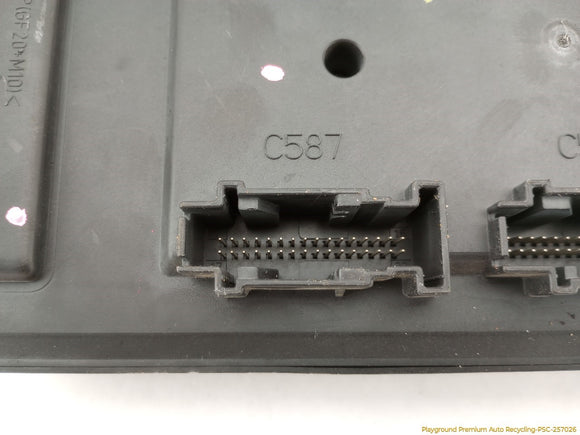 Land Rover Range Rover Front Right Cabin Fuse Box
