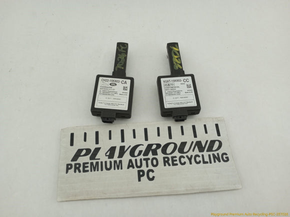Land Rover Range Rover Pair Of Keyless Entry & Tire Pressure Sensor Antenna Modules