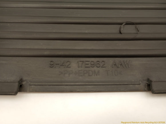 Land Rover Range Rover Rear Bumper Step Pad Cover