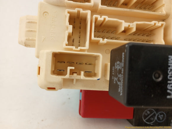 Mitsubishi Eclipse Front Cabin Fuse Box