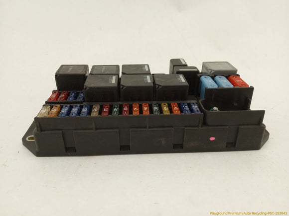 Land Rover Range Rover Front Right Engine Fuse Box