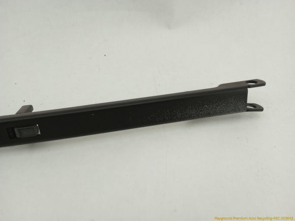 Land Rover Range Rover Pair Of Windshield Wiper Arms